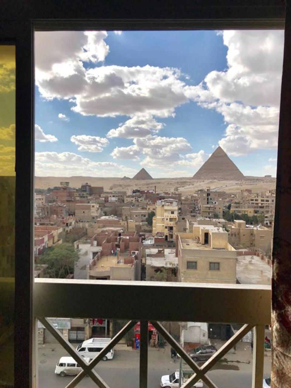 3 Pyramids View Inn Giza Eksteriør billede