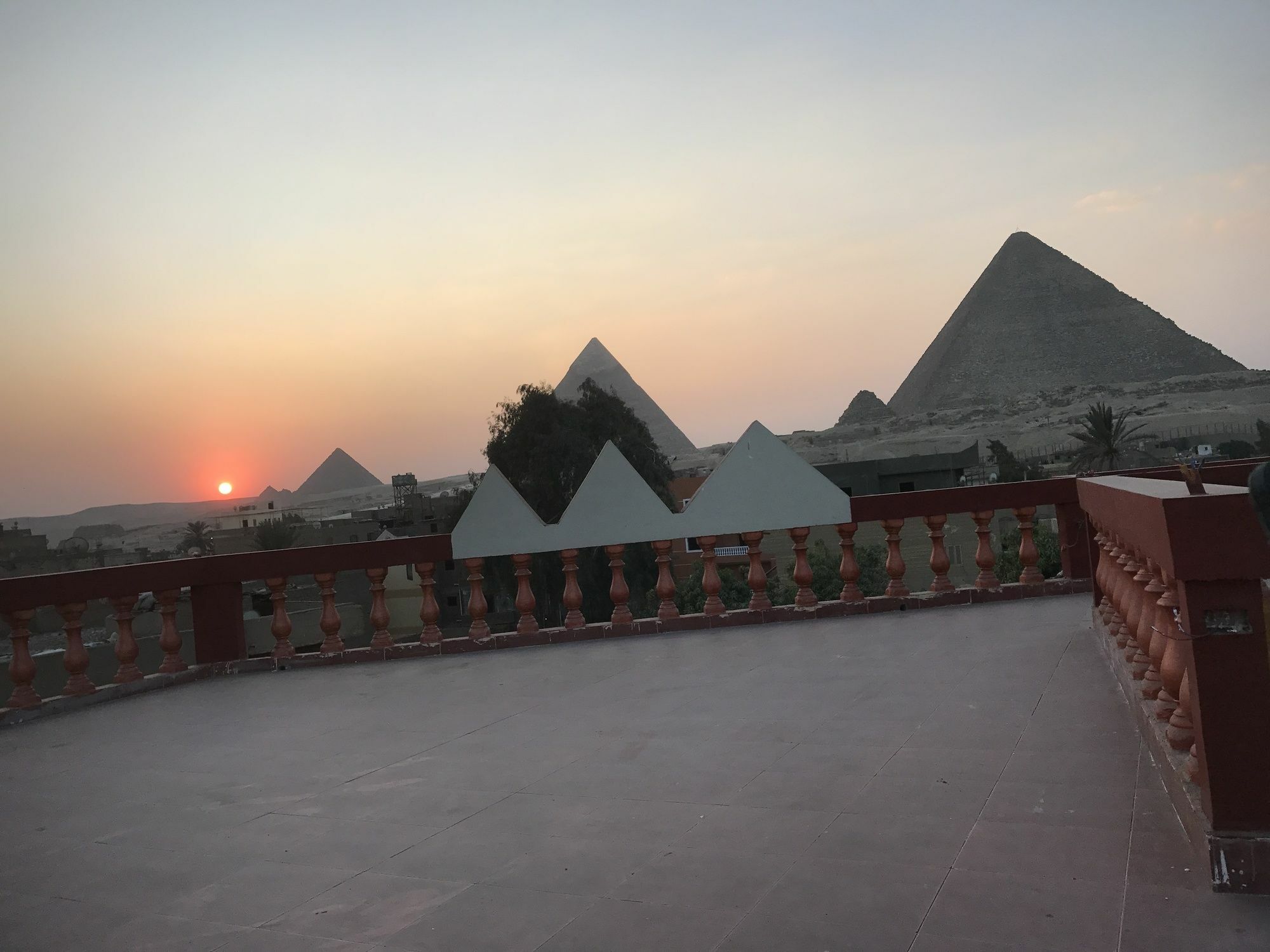 3 Pyramids View Inn Giza Eksteriør billede